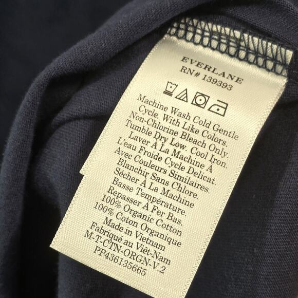 Everlane T Shirt Mens Medium Blue Short Sleeve V Neck Organic Tee Uniform - Picture 8 of 10
